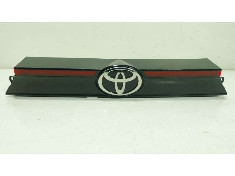 Recambio de maneta porton para toyota yaris cross (mxp_) 1.5 hybrid (mxpj10) referencia OEM IAM  768010D760 