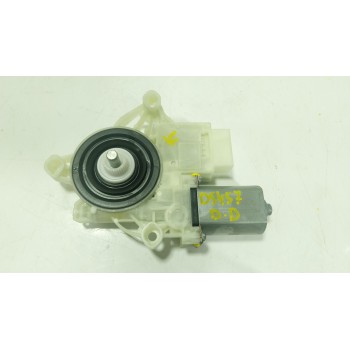 MOTOR ELEVALUNAS DELANTERO DERECHO 61355A53092 9450070 