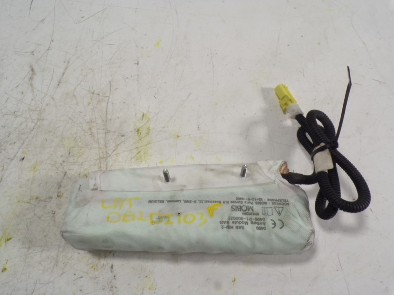 Recambio de airbag lateral derecho para kia rio concept referencia OEM IAM 889201W000  