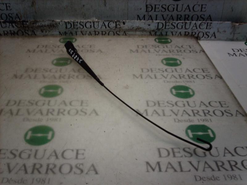 Recambio de brazo limpia delantero derecho para ford mondeo berlina/familiar (fd) clx berlina referencia OEM IAM   