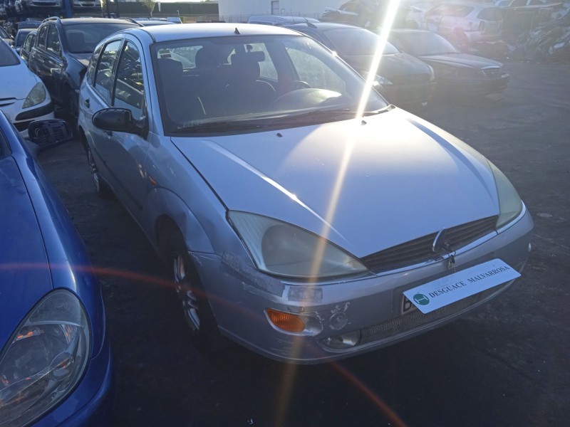 ford focus berlina (cak) del año 1999
