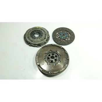 KIT EMBRAGUE 04L141015A 3082002066 
