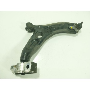 BRAZO SUSPENSION INFERIOR DELANTERO DERECHO 
