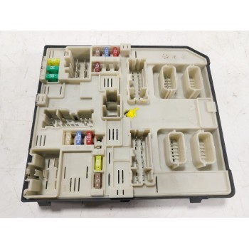 CAJA RELES / FUSIBLES 284B64259R 