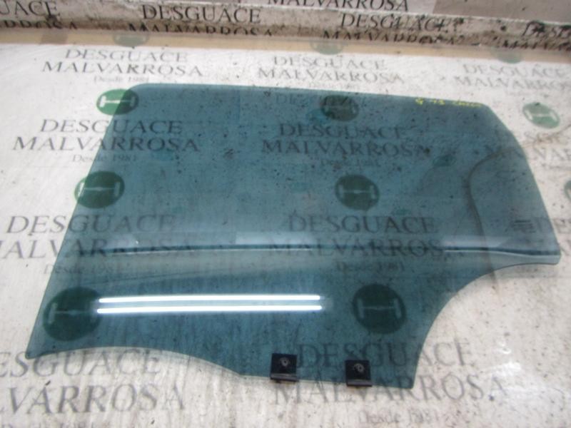 Recambio de cristal puerta trasero izquierdo para renault zoe referencia OEM IAM   