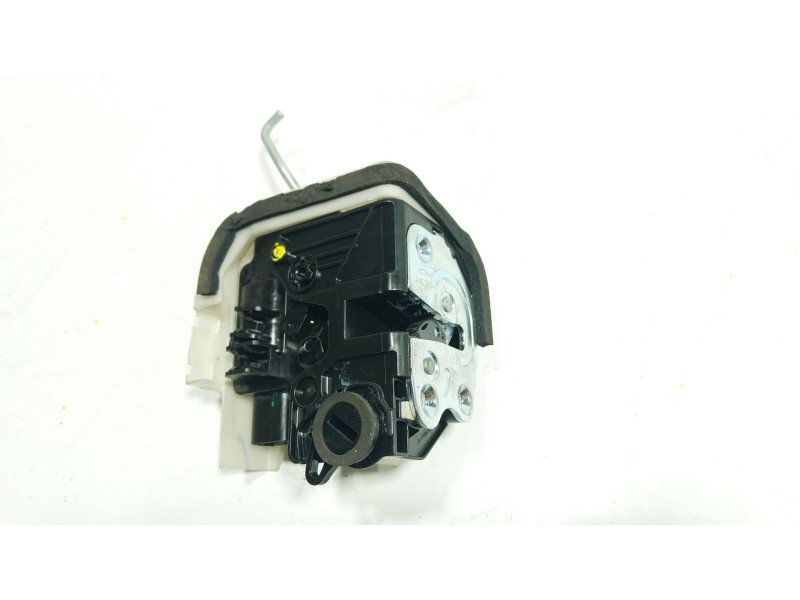 Recambio de cerradura puerta trasera derecha para kia picanto iii (ja) 1.0 referencia OEM IAM   