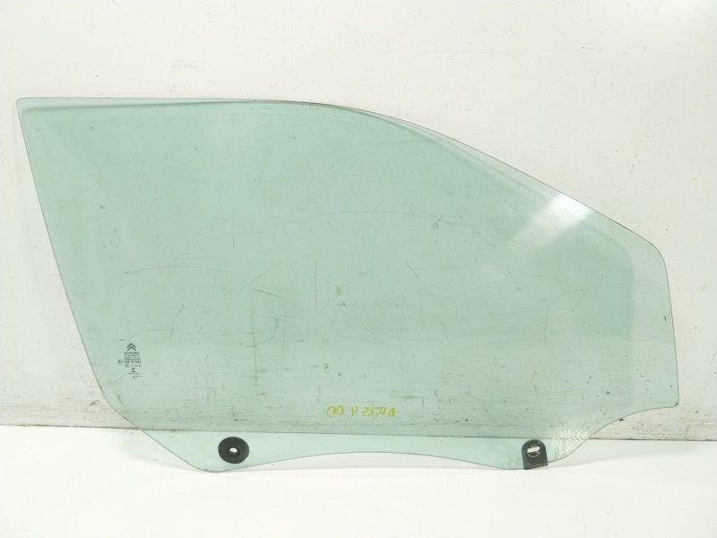 Recambio de cristal puerta delantero derecho para citroën c4 cactus 1.2 thp 110 referencia OEM IAM   