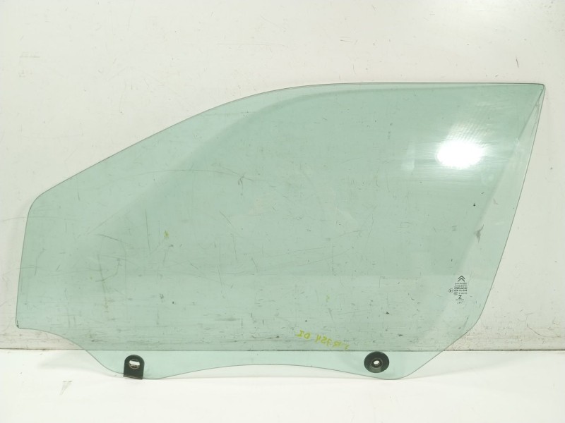 Recambio de cristal puerta delantero izquierdo para citroën c4 cactus 1.2 thp 110 referencia OEM IAM   
