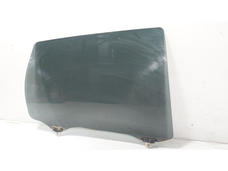 Recambio de cristal puerta trasero derecho para mitsubishi asx (ga_w_) 1.6 mivec (ga1w) referencia OEM IAM 5736A680  