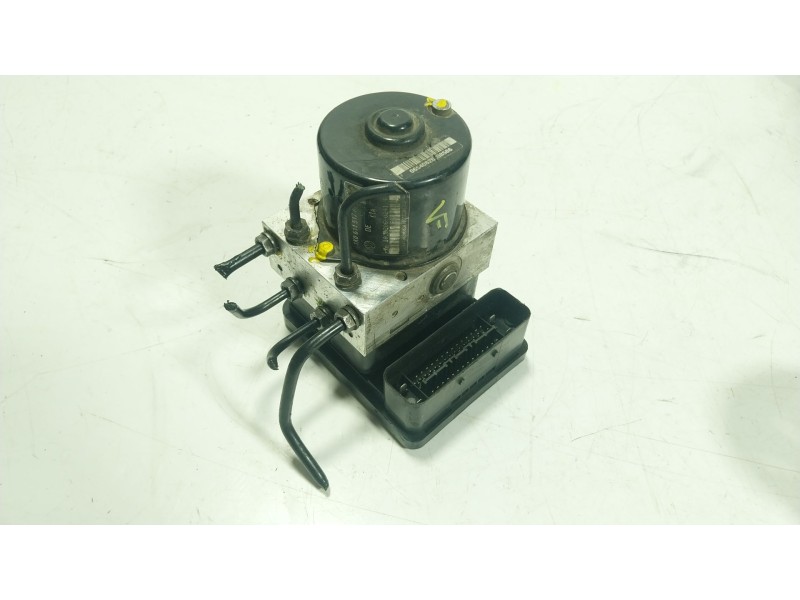 Recambio de abs para seat altea xl (5p5) 2.0 tdi referencia OEM IAM 1K0698517B  