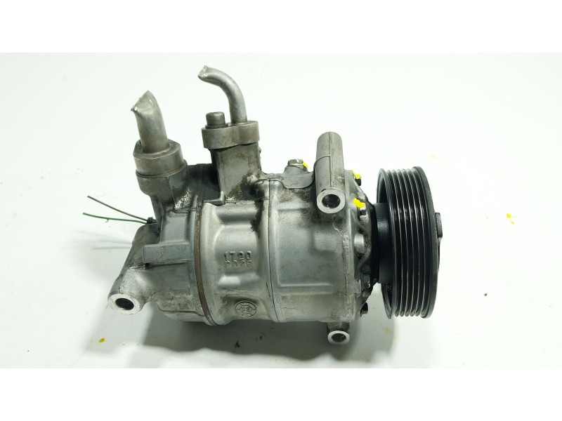 Recambio de compresor aire acondicionado para seat leon (5f1) 2.0 tdi referencia OEM IAM  5Q0820803C 