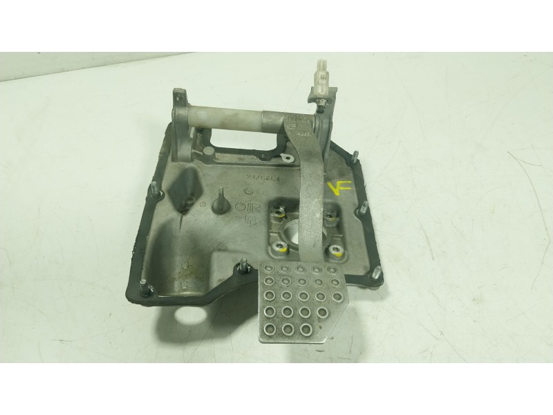 Recambio de pedal freno para ferrari 360 spider (f131) 3.6 referencia OEM IAM 178511 2180478 