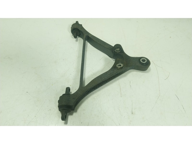Recambio de brazo suspension inferior delantero derecho para ferrari 360 spider (f131) 3.6 referencia OEM IAM 192492  