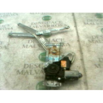 ELEVALUNAS DELANTERO DERECHO 