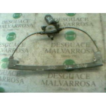 ELEVALUNAS TRASERO DERECHO 