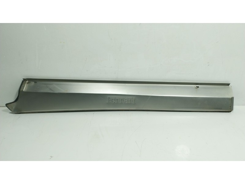 Recambio de moldura para ferrari 360 spider (f131) 3.6 referencia OEM IAM 68146600  