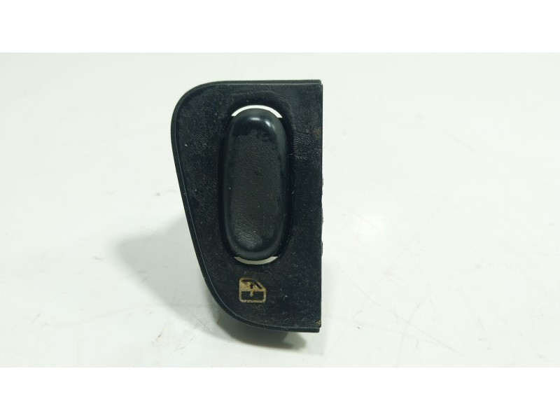 Recambio de mando elevalunas delantero izquierdo para ferrari 360 spider (f131) 3.6 referencia OEM IAM 65520400  