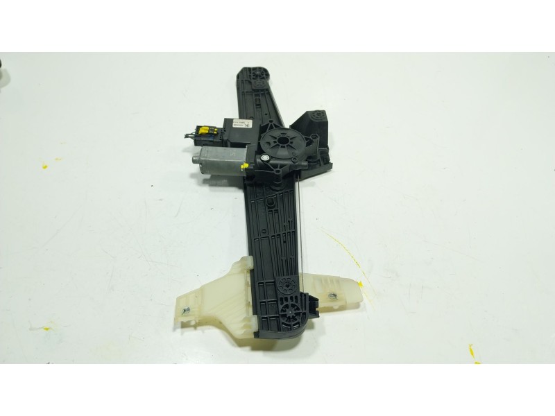 Recambio de elevalunas trasero derecho para peugeot rifter 1.5 bluehdi 130 referencia OEM IAM  9830335380 