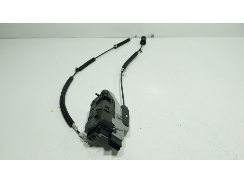 Recambio de cerradura puerta trasera izquierda para peugeot rifter 1.5 bluehdi 130 referencia OEM IAM  PSA243586 