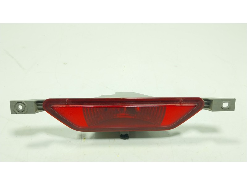 Recambio de piloto trasero central para dacia spring ev (b6m1) referencia OEM IAM 265803356R  
