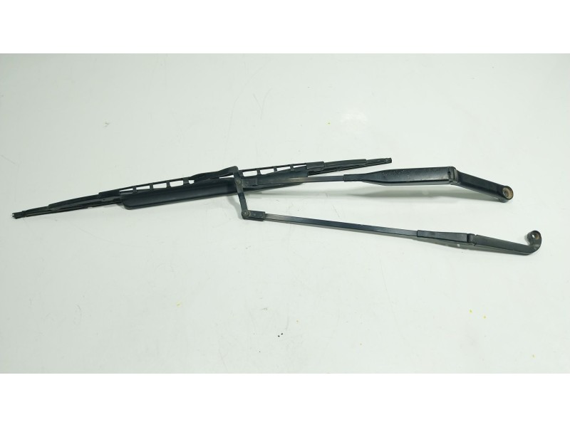 Recambio de brazo limpia delantero izquierdo para ferrari 360 spider (f131) 3.6 referencia OEM IAM 65409200  