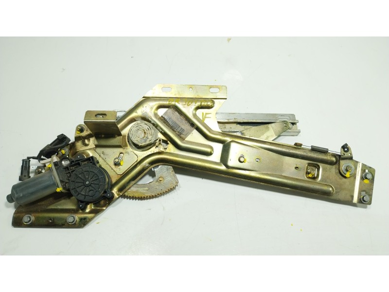 Recambio de elevalunas delantero derecho para ferrari 360 spider (f131) 3.6 referencia OEM IAM 65133200 F65819400 