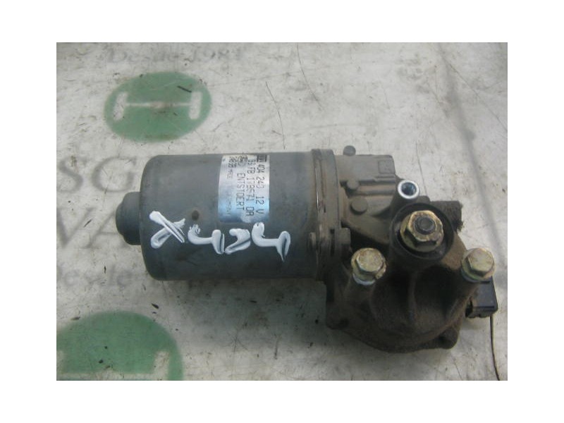 Recambio de motor limpia delantero para ford fiesta berlina 1.3 cat (endura-e) referencia OEM IAM   