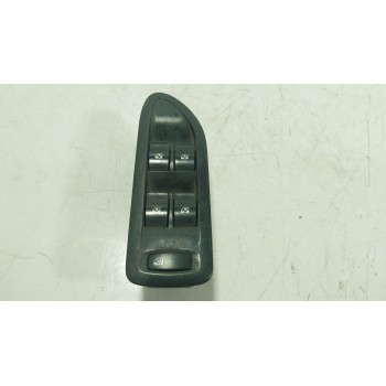 MANDO ELEVALUNAS DELANTERO IZQUIERDO 8200397299 