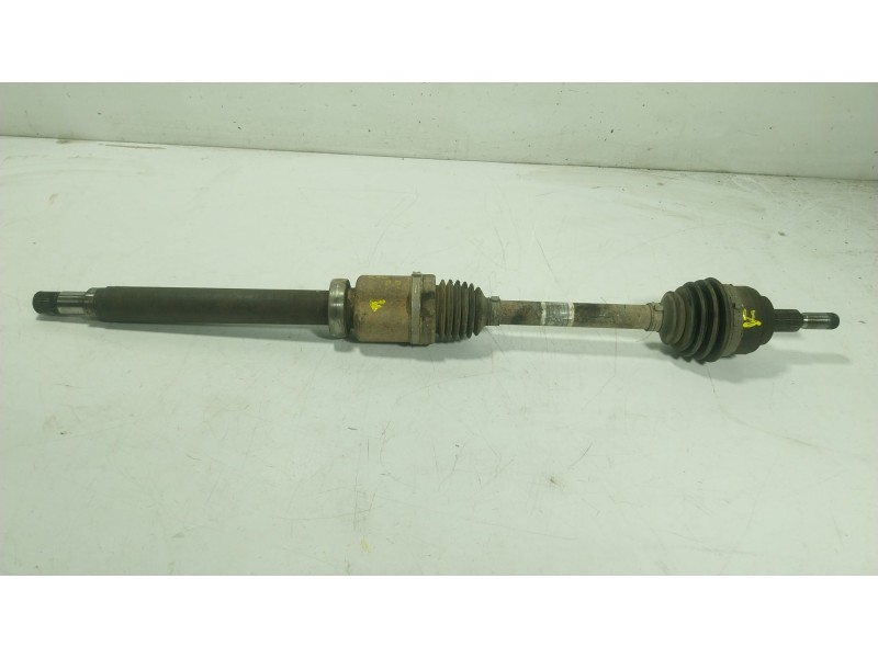 Recambio de transmision derecha para ford transit connect v408 furgoneta/monovolumen 1.5 tdci referencia OEM IAM 2552785 FV663B4