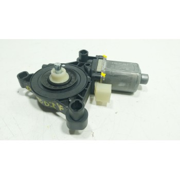 MOTOR ELEVALUNAS DELANTERO IZQUIERDO 5Q0959801B 5Q0959801B 