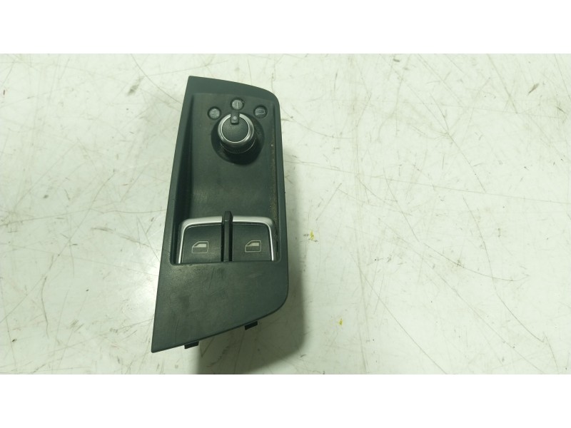 Recambio de mando elevalunas delantero izquierdo para audi a1 (8x1, 8xk) 1.0 tfsi referencia OEM IAM  8X0959851B 