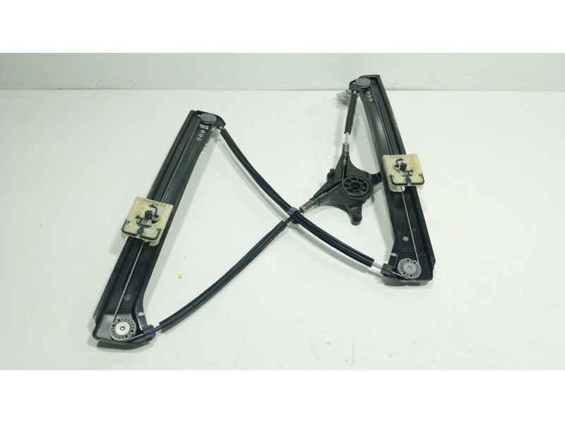 Recambio de elevalunas delantero izquierdo para skoda karoq (nu7, nd7) 1.5 tsi referencia OEM IAM  575837461A 