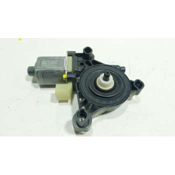MOTOR ELEVALUNAS TRASERO DERECHO 8W0959812 