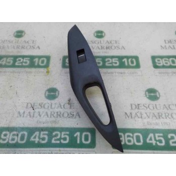 MANDO ELEVALUNAS TRASERO DERECHO 8481002250 3551B013D 3551B013D