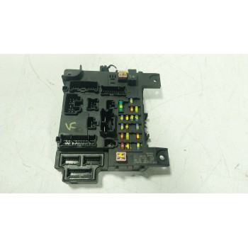 CAJA RELES / FUSIBLES 8637B540 8637B540 