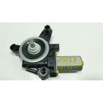 MOTOR ELEVALUNAS TRASERO DERECHO A0009060908 