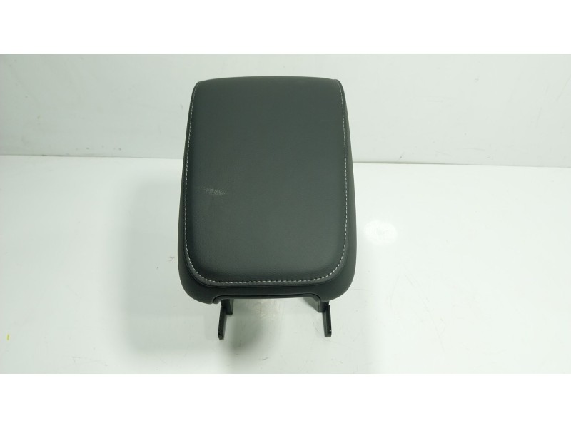 Recambio de apoyabrazos central para skoda karoq (nu7, nd7) 1.5 tsi referencia OEM IAM 565864207 565864207 