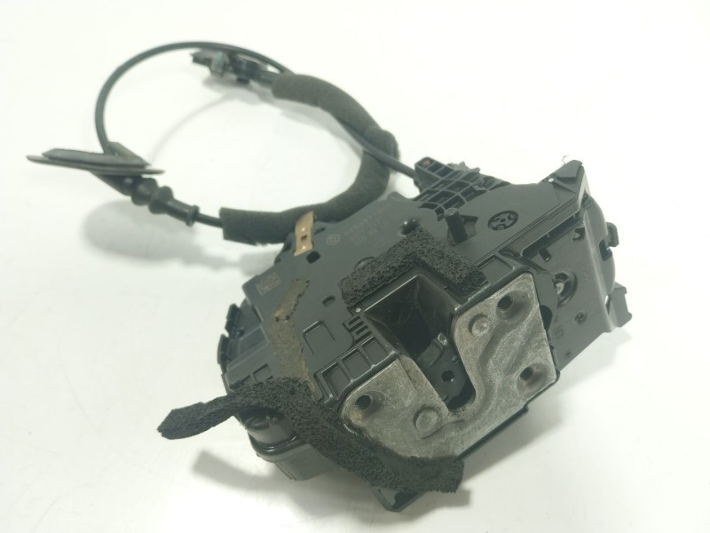 Recambio de cerradura puerta trasera izquierda para renault zoe (bfm_) zoe referencia OEM IAM  825037100R 825037100R