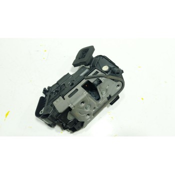 CERRADURA PUERTA TRASERA DERECHA 5TA839016Q A6Q5TA839016Q 