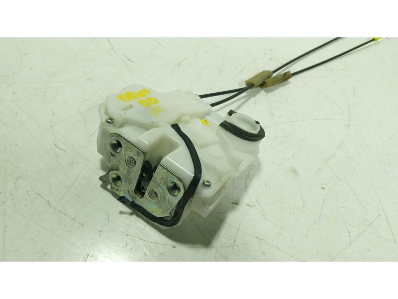 Recambio de cerradura puerta delantera derecha para mitsubishi asx (ga_w_) 1.6 mivec (ga1w) referencia OEM IAM 5715A728  