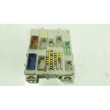 CAJA RELES / FUSIBLES 2506087 GV6T14A073BG 