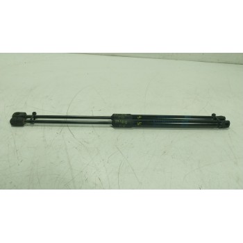AMORTIGUADORES MALETERO / PORTON A1779800164 A1779800264 
