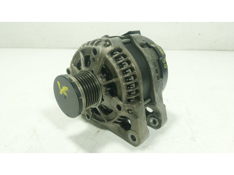 Recambio de alternador para ford fiesta vii (hj, hf) 1.0 ecoboost referencia OEM IAM 2077261 H1BT10300EC 