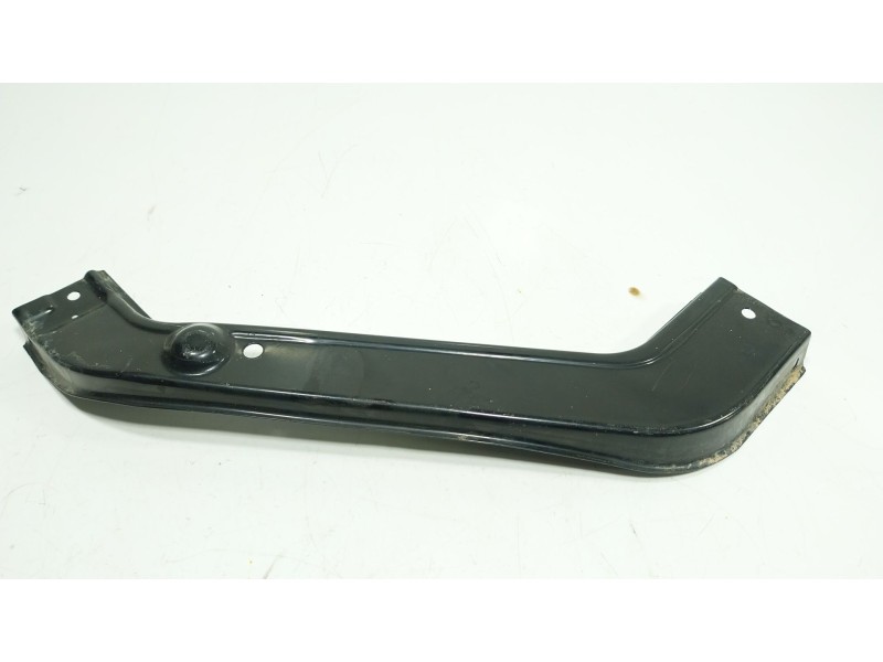 Recambio de moldura para mg zs suv (azs1) 1.5 vti referencia OEM IAM   