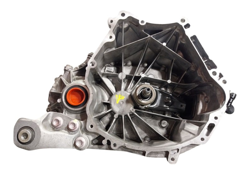 Recambio de caja cambios para mazda 3 hatchback (bp) 2.0 skyactiv-g m hybrid referencia OEM IAM   CA050