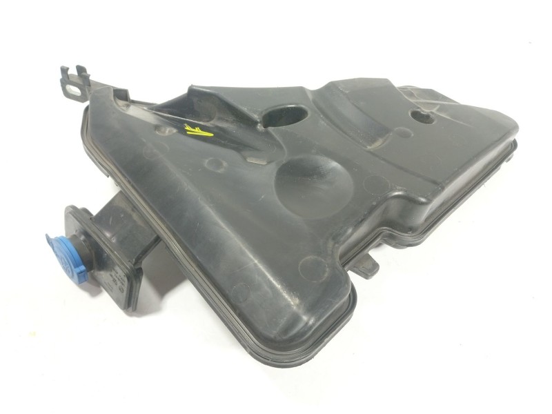 Recambio de deposito limpia para bmw 5 (g30, f90) 530 d xdrive referencia OEM IAM 61668071739 10543512 
