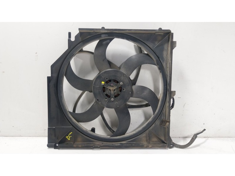 Recambio de electroventilador para bmw x3 (e83) 2.0 d referencia OEM IAM  67323452508 