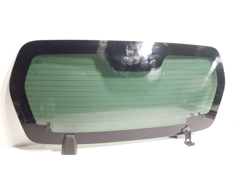 Recambio de luna trasera para peugeot rifter 1.5 bluehdi 130 referencia OEM IAM 9816987380  