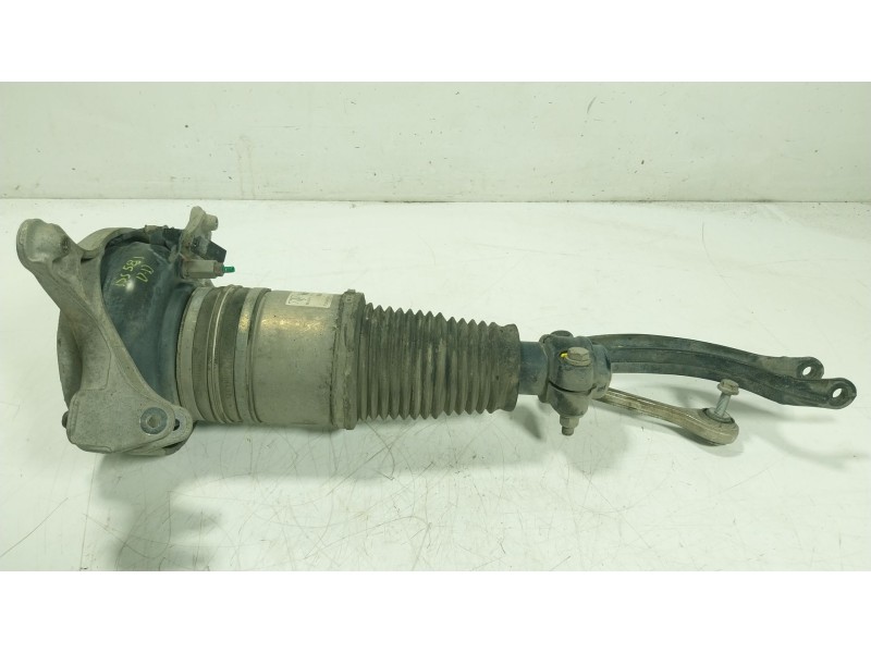 Recambio de amortiguador delantero derecho para porsche macan (95b) 3.0 s diesel referencia OEM IAM  95B616039 