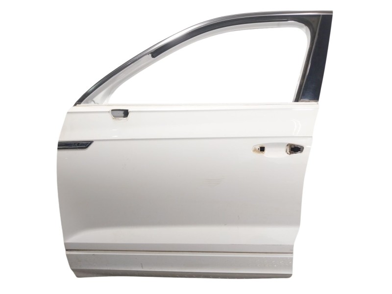 Recambio de puerta delantera izquierda para volkswagen touareg (cr7, rc8) 3.0 tdi 4motion referencia OEM IAM 760831051B  